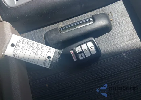 2017 Honda Pilot Ex-L z USA, uszkodzony, nr VIN 5FNYF6H51HB091555